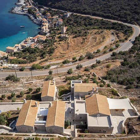 Trapela Limeni Luxury Suites Exteriér fotografie